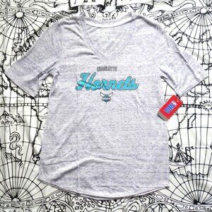 Charlotte Hornets Women's Heather Purple V-Neck T-Shirt